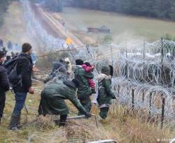 تركيا تمنع سفر السوريين والعراقيين واليمنيين إلى روسيا البيضاء بعد أزمة لاجئين