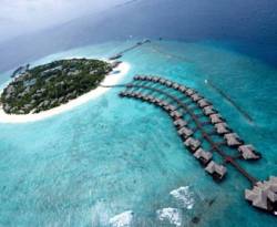 بـ 30 مليون دولار ولمدة شهر كامل...ولي العهد السعودي يستأجر ثلاث جزر في المالديف