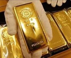 الذهب عند أعلى مستوى في أسبوع بدعم من مشتريات البنوك المركزية