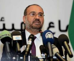 الائتلاف السوري المعارض يعيد انتخاب رئيس حكومته المقرب من قطر لولاية جديدة