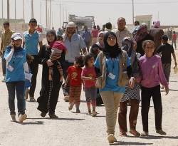 مصدر: 400 ألف سوري لجؤوا إلى الأردن