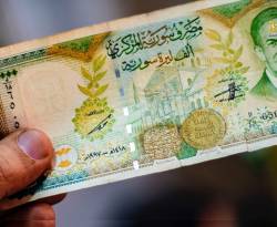 الليرة تهوي إلى سعر غير مسبوق في تاريخها