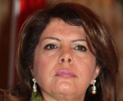 وزيرة سابقة تتهم حكومة النظام بالكذب