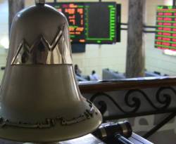 بورصة مصر تهبط لأدنى مستوى في 4 أشهر وأسواق الخليج مستقرة