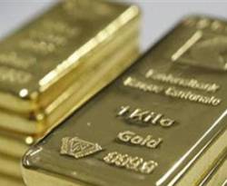 عالمياً: استمرار الاتجاه الصعودي للذهب بفضل هبوط الدولار وتوقعات الفائدة الامريكية