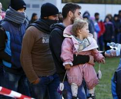 لاجئون بجوازات سفر سورية مزورة اختفوا في ألمانيا ويحتمل صلتهم بالدولة الإسلامية