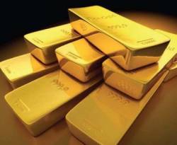 الذهب يعود ملاذا ويرتفع لأعلى مستوى منذ شهر