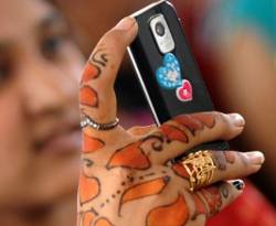 مليار مستخدم للهواتف الخليوية في الهند