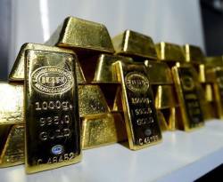 عالمياً: ارتفاع عقود الذهب عند أعلى مستوى في أسبوعين بفعل تراجع الدولار