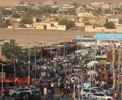 سودانيون ميسورو الحال عالقون في وادي حلفا على الحدود مع مصر