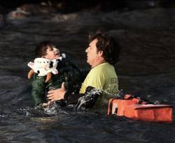 غرق ثلاثة مهاجرين بينهم طفلان قبالة سواحل تركيا